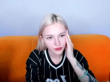 alicemonro's Thumb Image