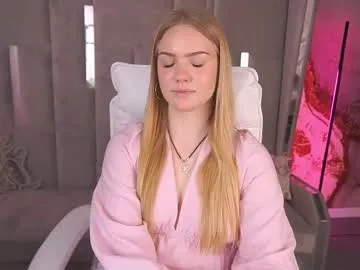 celestenoirr's Thumb Image