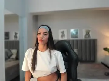 kitty_collins_'s Thumb Image