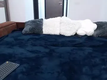 rebecamur's Thumb Image