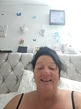 Angeldelightt's Thumb Image