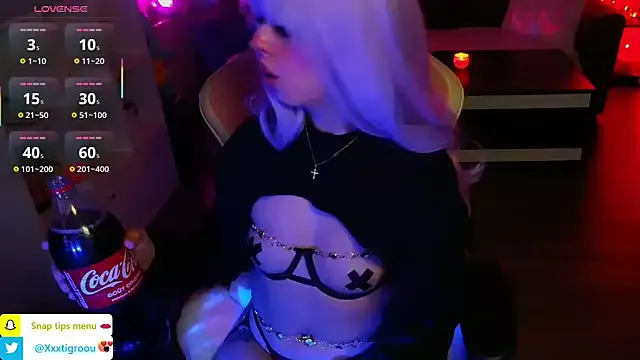 Autumn_Nighht's Thumb Image