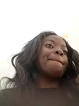 bustytemptress1's Thumb Image