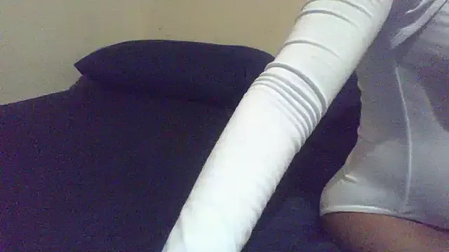 lisa_larry88's Thumb Image