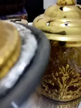 milkbreastsexy's Thumb Image