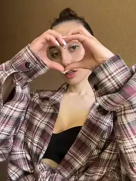 Polli_Kiss's Thumb Image