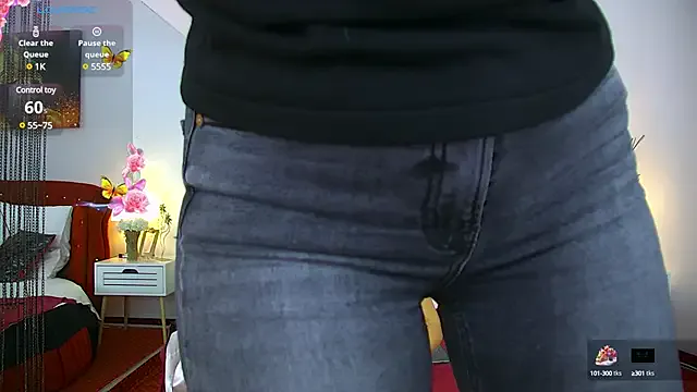 YasminHeelson's Thumb Image